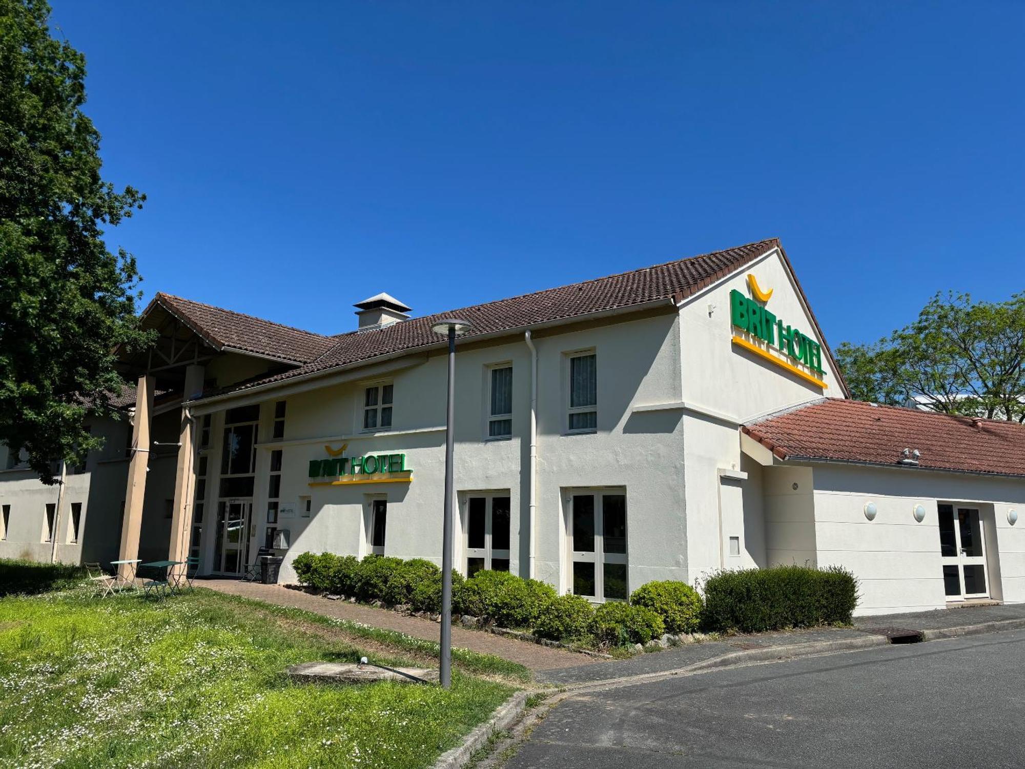 Brit Hotel Essentiel שולה מראה חיצוני תמונה