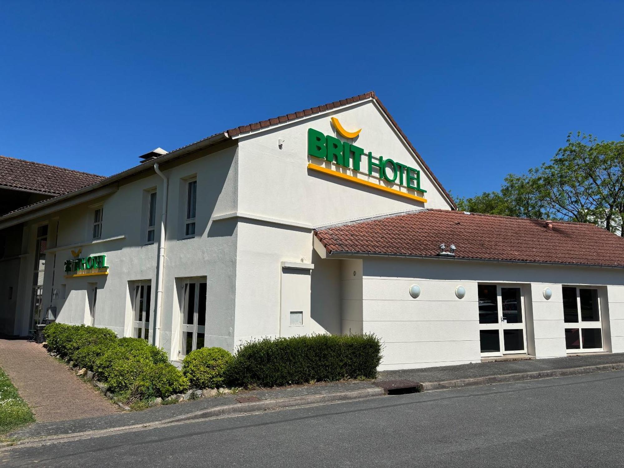 Brit Hotel Essentiel שולה מראה חיצוני תמונה